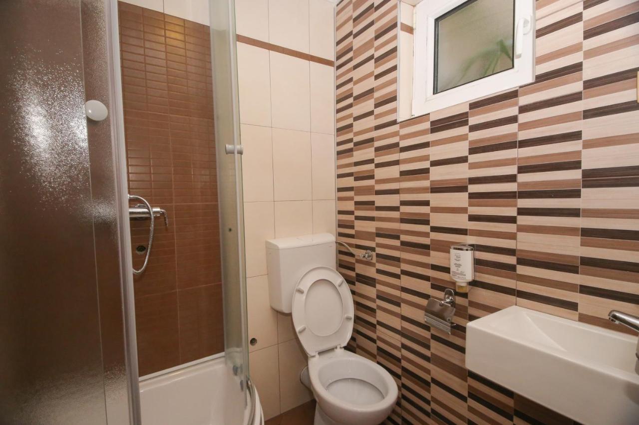 Bajadera Lux Hotel Belgrád Kültér fotó