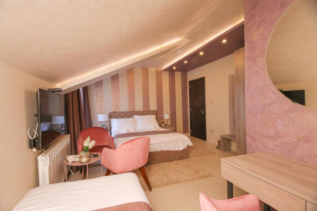 Bajadera Lux Hotel Belgrád Kültér fotó